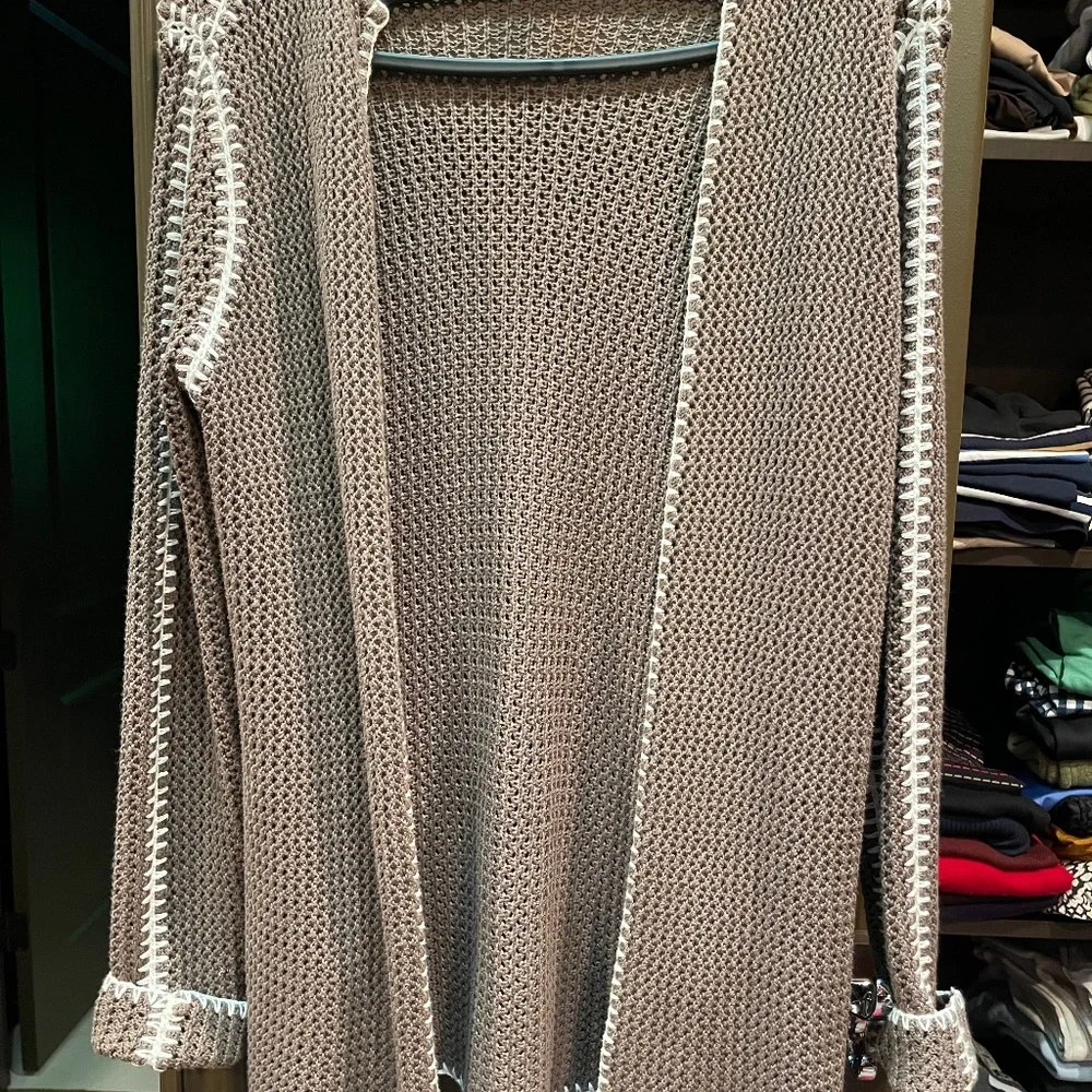 Spring/Summer/Fall Sweater - Picture 1 of 3